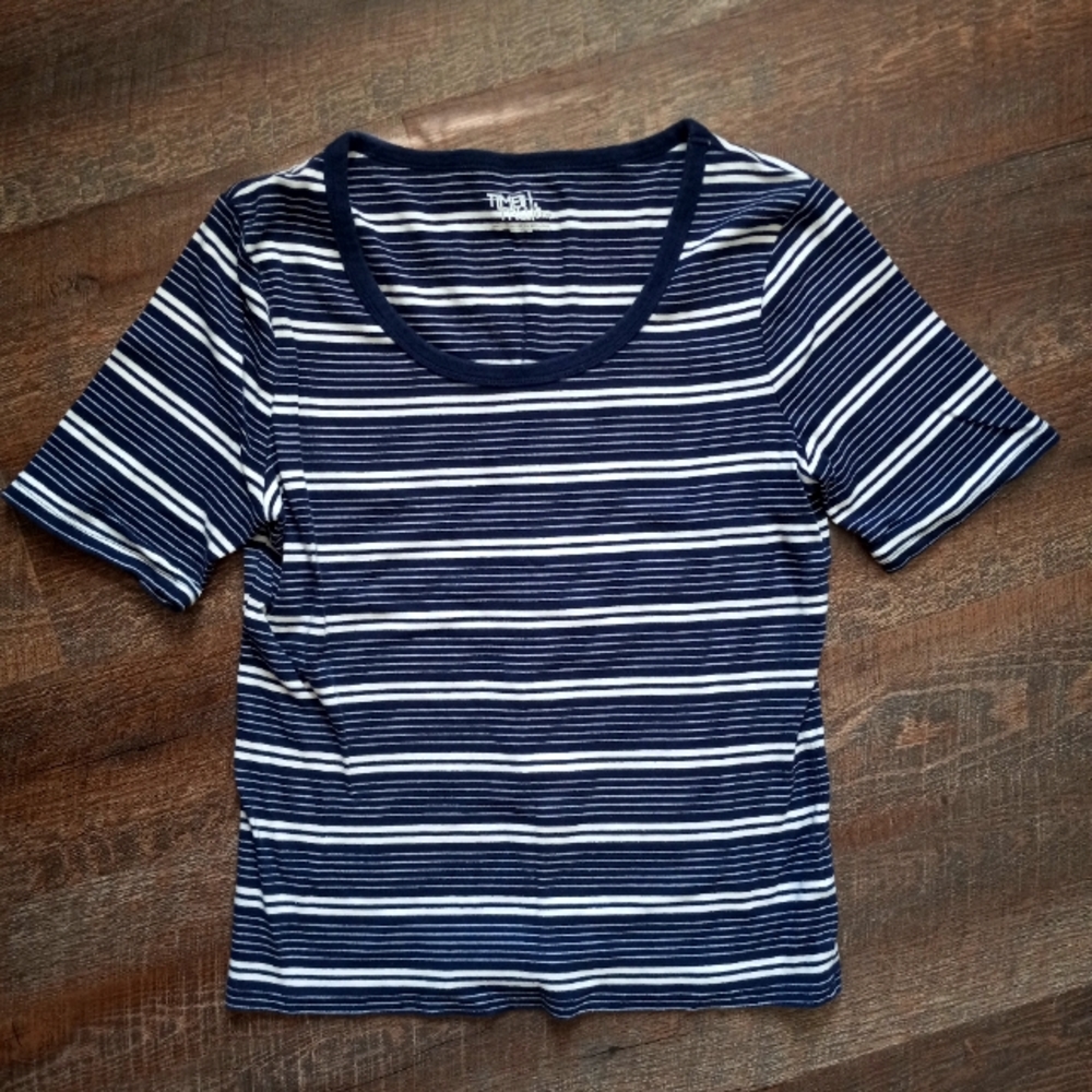 Navy striped tee